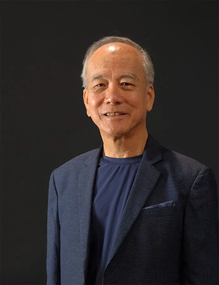 Portrait of Dr. Leong Horn Kee, Executive Chairman of 3dsense Media School.