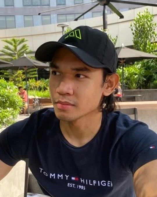 Charlton Cordoba Headshot