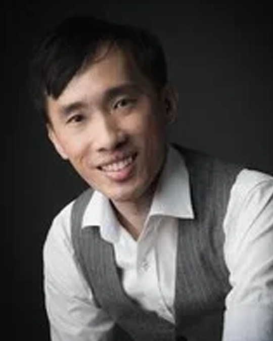 Felder Kwek Headshot