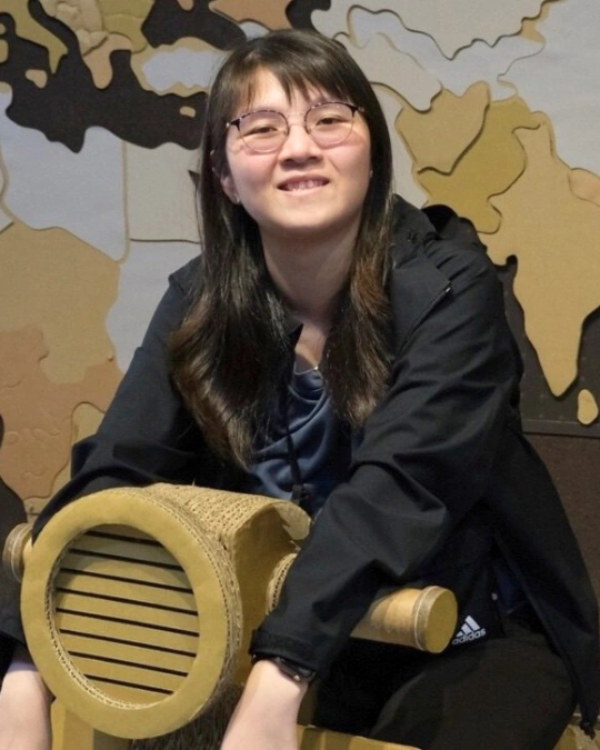 Goh Jing Min Headshot