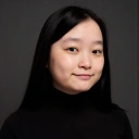 Phoebe Tan Headshot